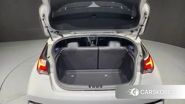 Hyundai Veloster (JS) id 3028285 из Кореи 11