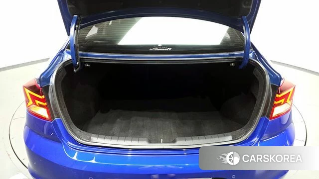 Hyundai The New Avante AD id 3924956 из Кореи 11