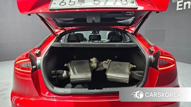 Kia Stinger id 3622395 из Кореи 11