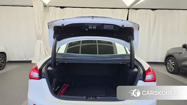 Maserati Ghibli id 3344688 из Кореи 11