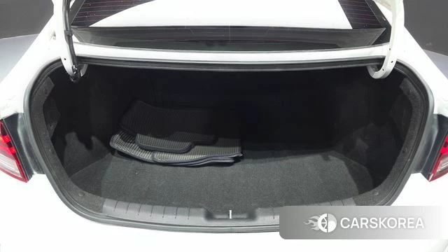Hyundai The New Avante AD id 4508177 из Кореи 11