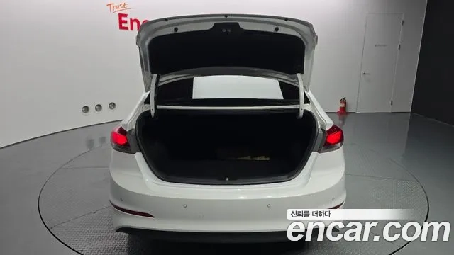 Hyundai Avante AD id 2876793 из Кореи 11