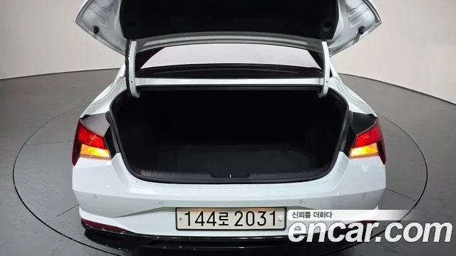 Hyundai Avante (CN7) id 2950229 из Кореи 11