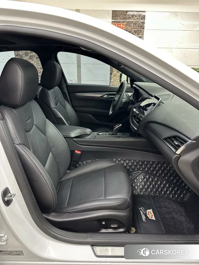 Cadillac CT5 id 4213359 из Китая 11
