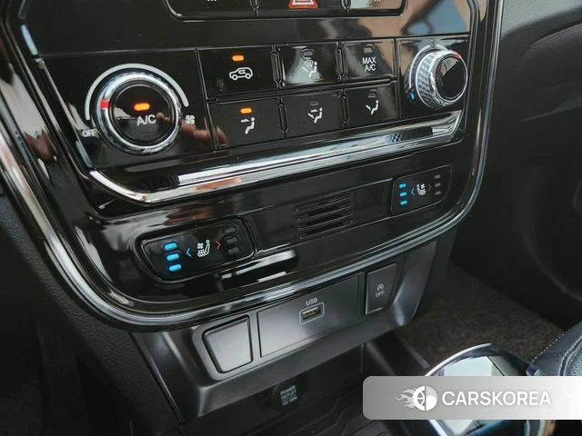 Ssangyong Tivoli Air id 4202423 из Кореи 11