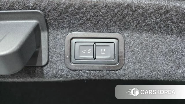 Audi A6 (C8) id 3893076 из Кореи 11