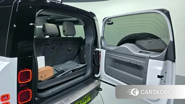 Land Rover Defender (L663) id 3684329 из Кореи 11