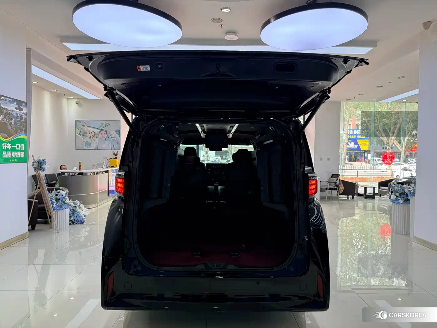 Toyota Alphard id 4559630 из Китая 11
