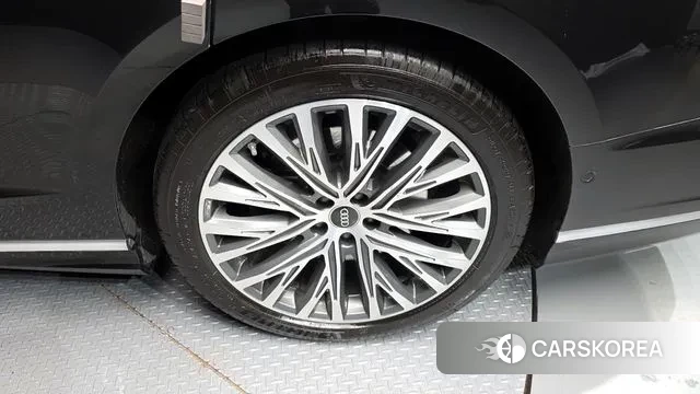 Audi A8 (D5) id 3482839 из Кореи 11