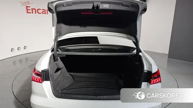 Audi A6 (C8) id 3530395 из Кореи 11