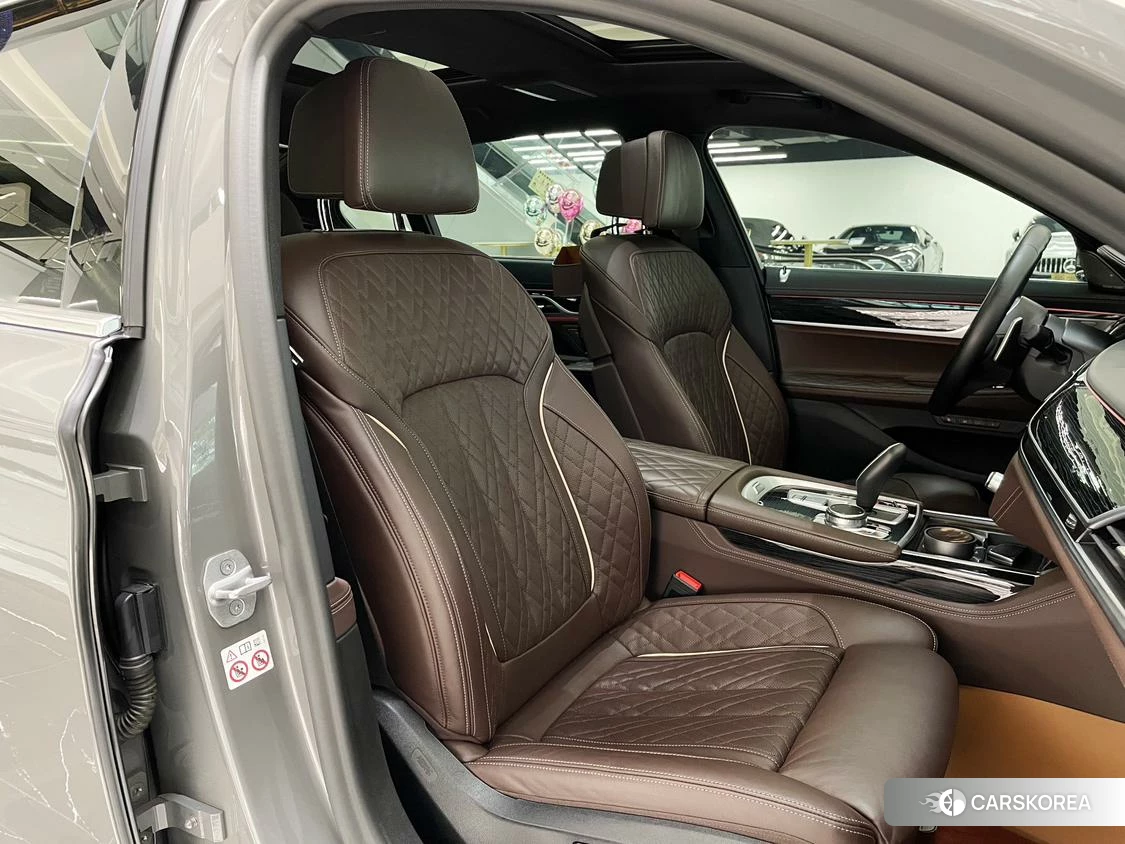 BMW 7 series id 4504923 из Китая 11