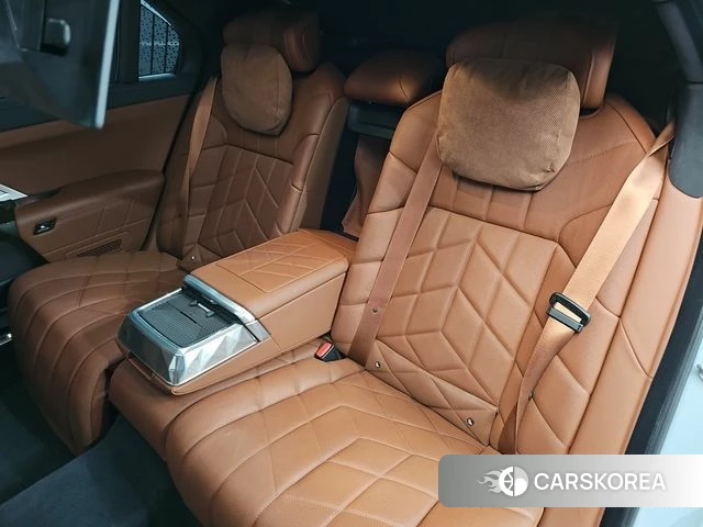 BMW 7 Series (G70) id 4711161 из Кореи 11