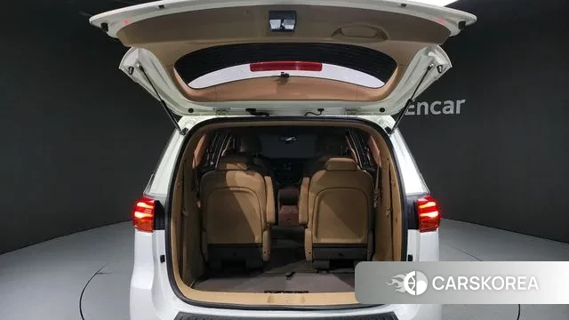 Kia The New Carnival id 2966673 из Кореи 11