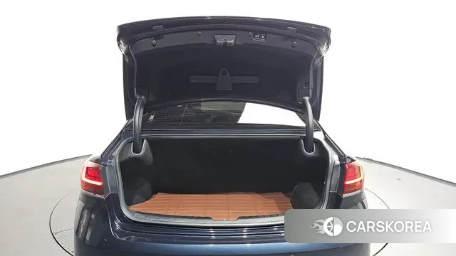 Kia K7 Premier Hybrid id 3428991 из Кореи 11