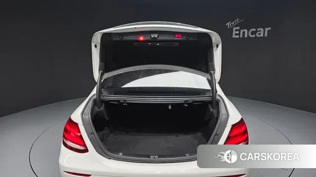 Mercedes-Benz E-Class W213 id 3728222 из Кореи 11