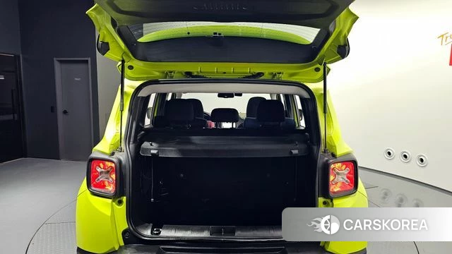 Jeep Renegade id 3861595 из Кореи 11