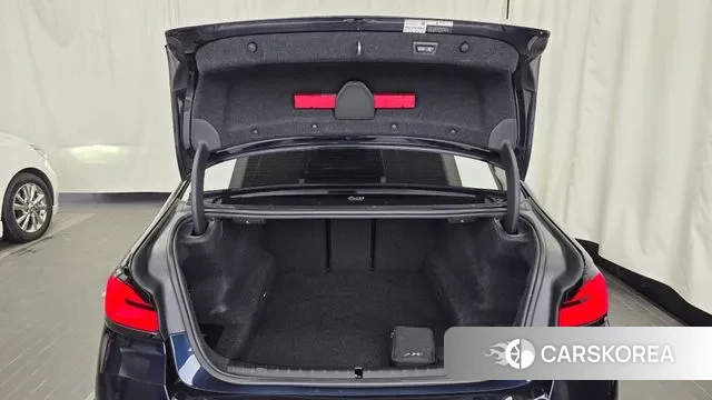 BMW 5 Series (G30) id 3044176 из Кореи 11