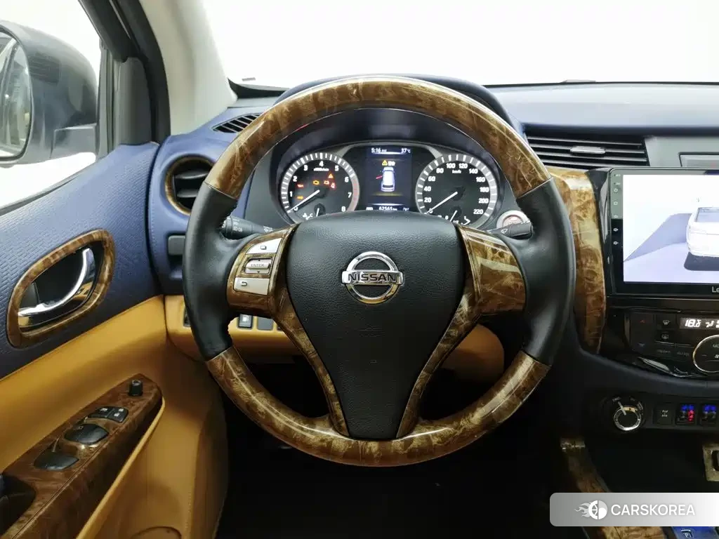 Nissan Terra id 4583728 из Китая 11