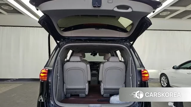 Kia The New Carnival id 3778637 из Кореи 11