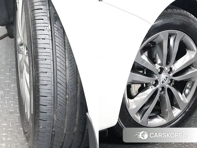 Kia All New Carnival id 3602401 из Кореи 11