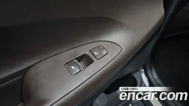 Hyundai Grandeur IG id 2238792 из Кореи 11