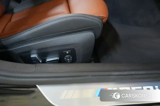 BMW 8 Series (G15) id 2930391 из Кореи 11