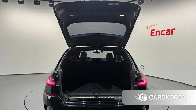 BMW 3 Series (G20) id 3852891 из Кореи 11