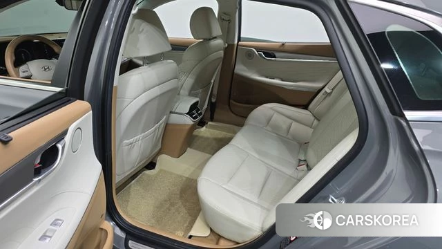 Hyundai The New Grandeur IG Hybrid id 4434744 из Кореи 11