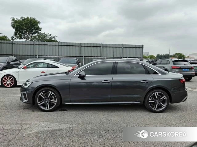 Audi A4L id 4374738 из Китая 11