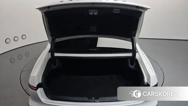 Hyundai Grandeur Hybrid (GN7) id 3405474 из Кореи 11