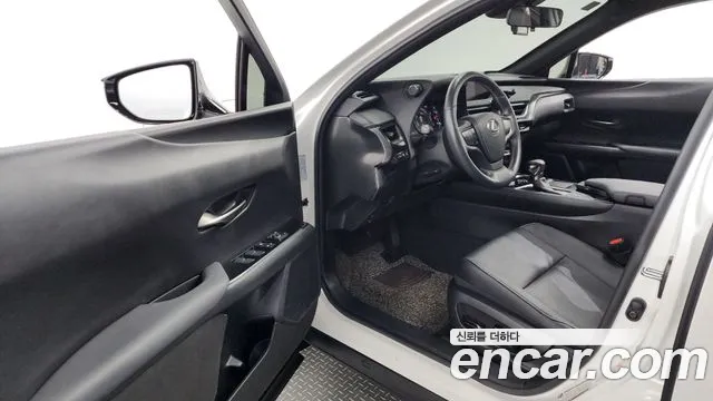 Lexus UX250h id 2664997 из Кореи 11