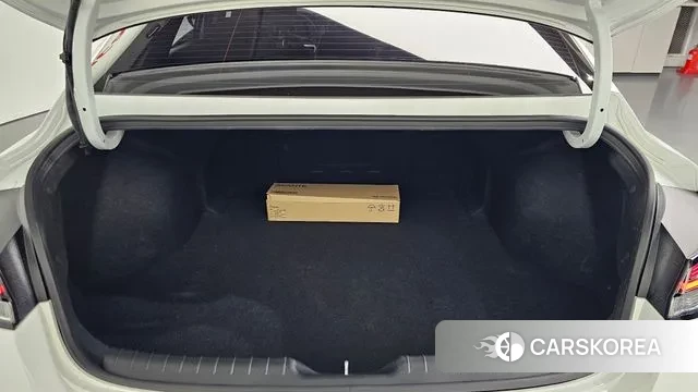 Hyundai The New Avante (CN7) id 3523196 из Кореи 11