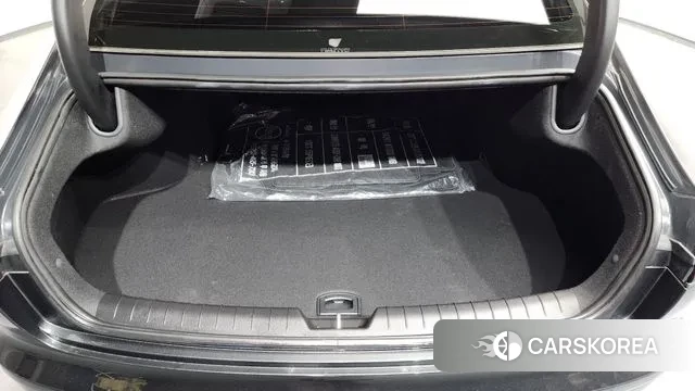 Hyundai Grandeur Hybrid (GN7) id 3739857 из Кореи 11