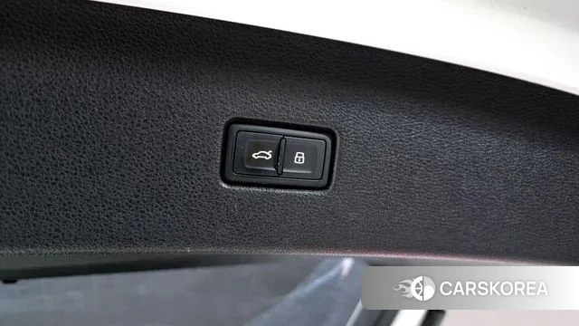 Audi Q8 (4M) id 3681481 из Кореи 11