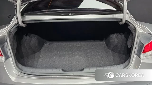 Hyundai Avante Hybrid (CN7) id 3411101 из Кореи 11