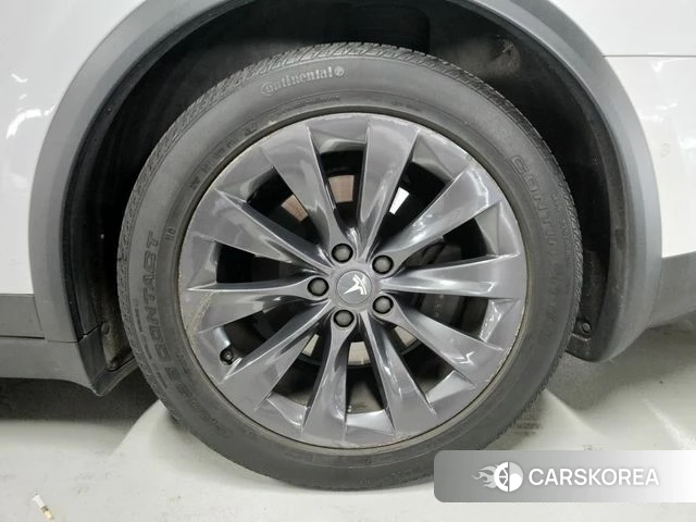 Tesla Model X id 4465330 из Кореи 11