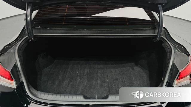 Hyundai Avante Hybrid (CN7) id 3923903 из Кореи 11