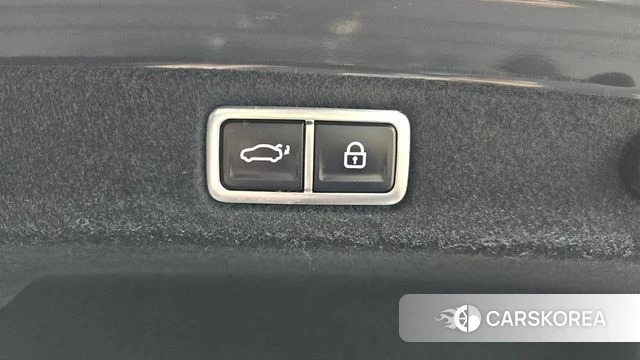Hyundai Grandeur (GN7) id 3841466 из Кореи 11
