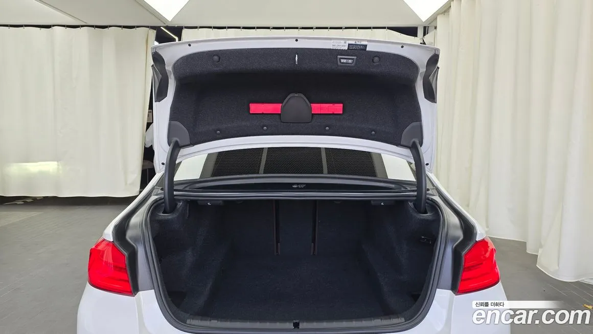 BMW 5 Series (G30) id 2124126 из Кореи 11