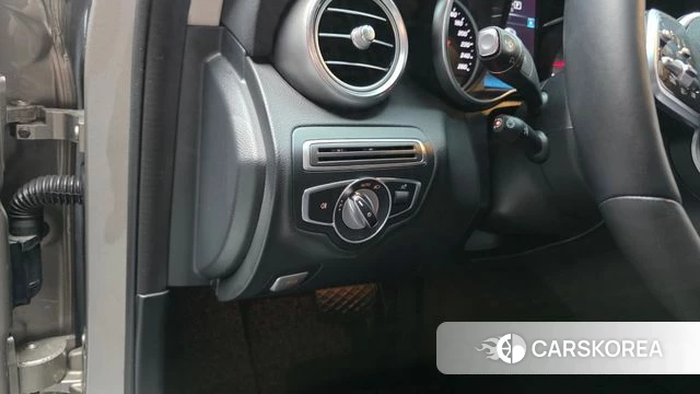 Mercedes-Benz C-Class W205 id 4567943 из Кореи 11