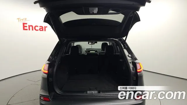 Jeep Cherokee (KL) id 2805945 из Кореи 11