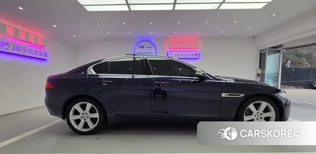 Jaguar XE id 3494278 из Кореи 11