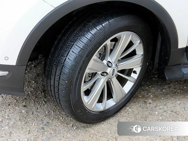 Ford Explorer id 4377755 из Кореи 11