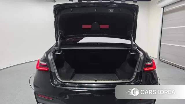 BMW 7 Series (G11) id 3606484 из Кореи 11