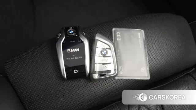 BMW 5 Series (G30) id 3350064 из Кореи 11