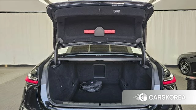 BMW 7 Series (G70) id 3922159 из Кореи 11