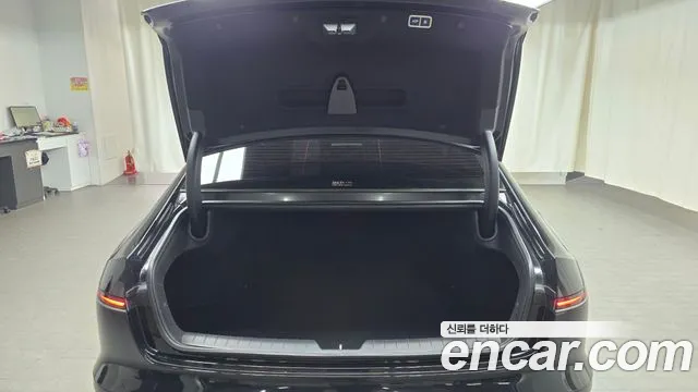 Hyundai Grandeur (GN7) id 2687410 из Кореи 11