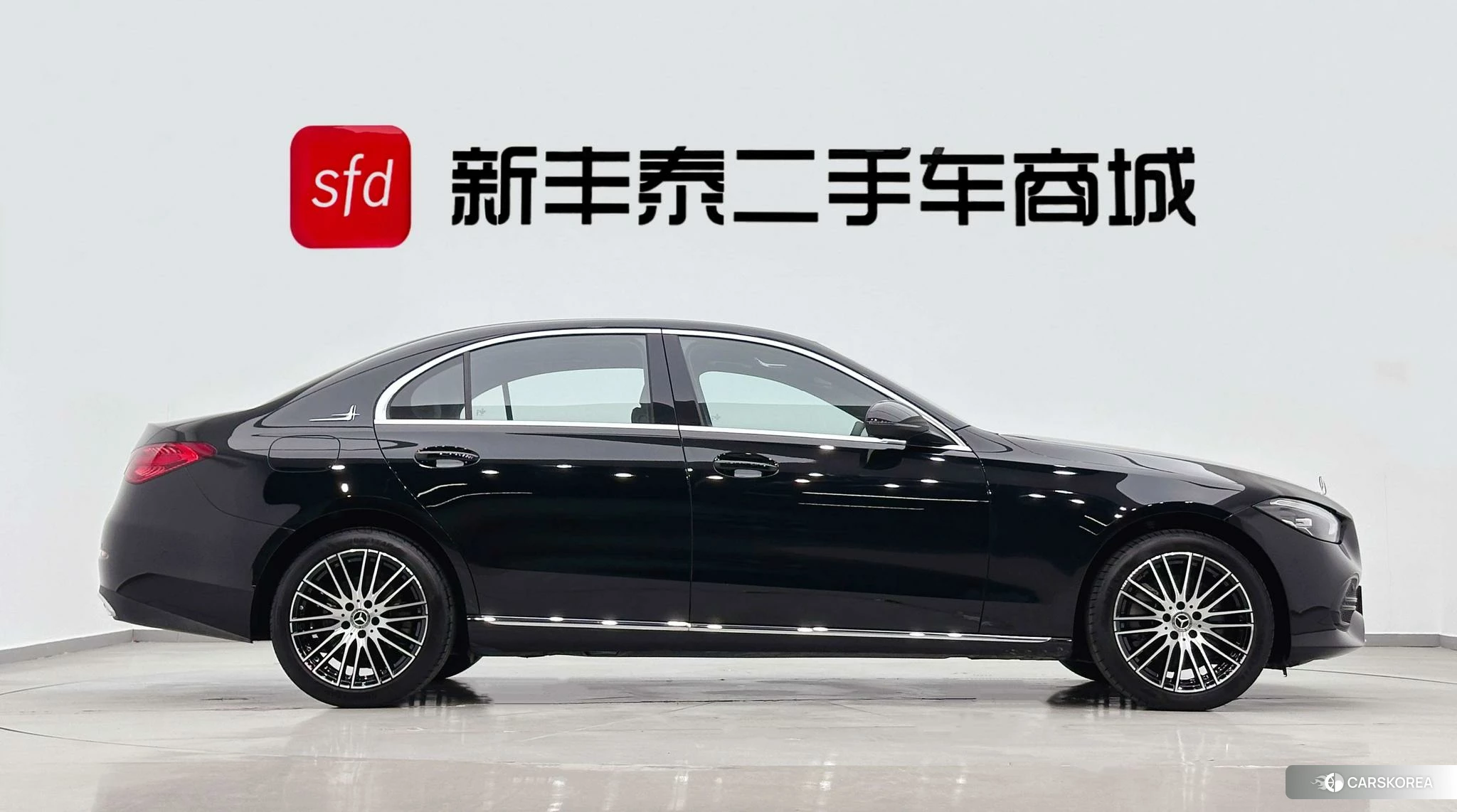 Mercedes-Benz Class C id 4454319 из Китая 11
