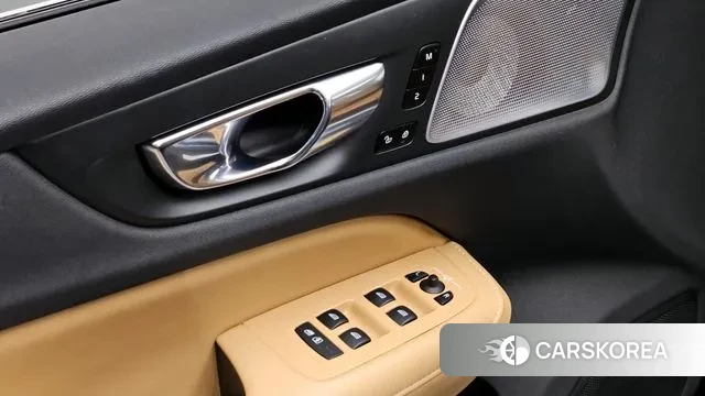 Volvo S60 3rd generation id 3676103 из Кореи 11