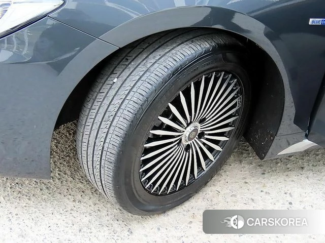 Hyundai Grandeur IG Hybrid id 4203950 из Кореи 11